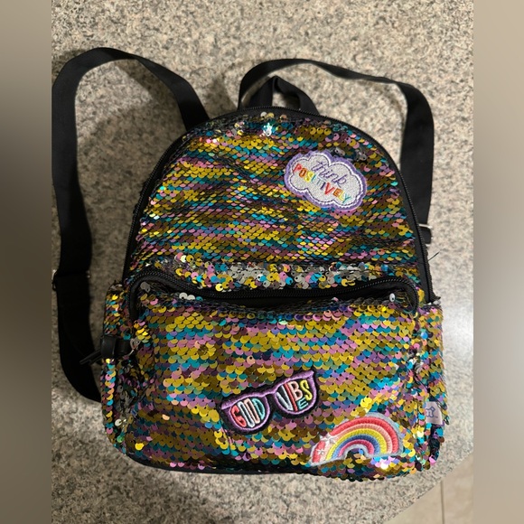 Sequins back pack - Picture 3 of 7